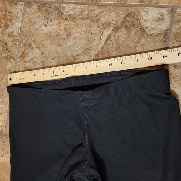 Nike Dri-FIT Capri Leggings – Women’s Medium – Black Athletic Pants - Picture 4 of 7
